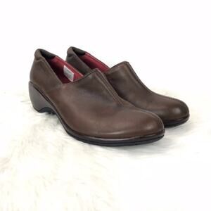 Merrell 9.5 Womens Brown Leather Angelic Slip-on Comfort Clogs